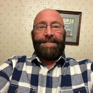 Meet your Posher, Troy